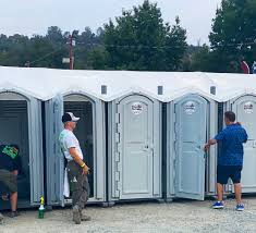 Best Portable Restroom Servicing (Cleaning and Restocking)  in Paintsville, KY